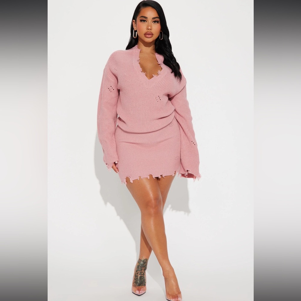 Adeline Sweater Mini Dress in Pink size Large